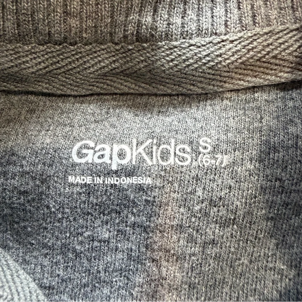 Varsity League Gap Kids Gray Henley Pullover Sweatshirt Sz S